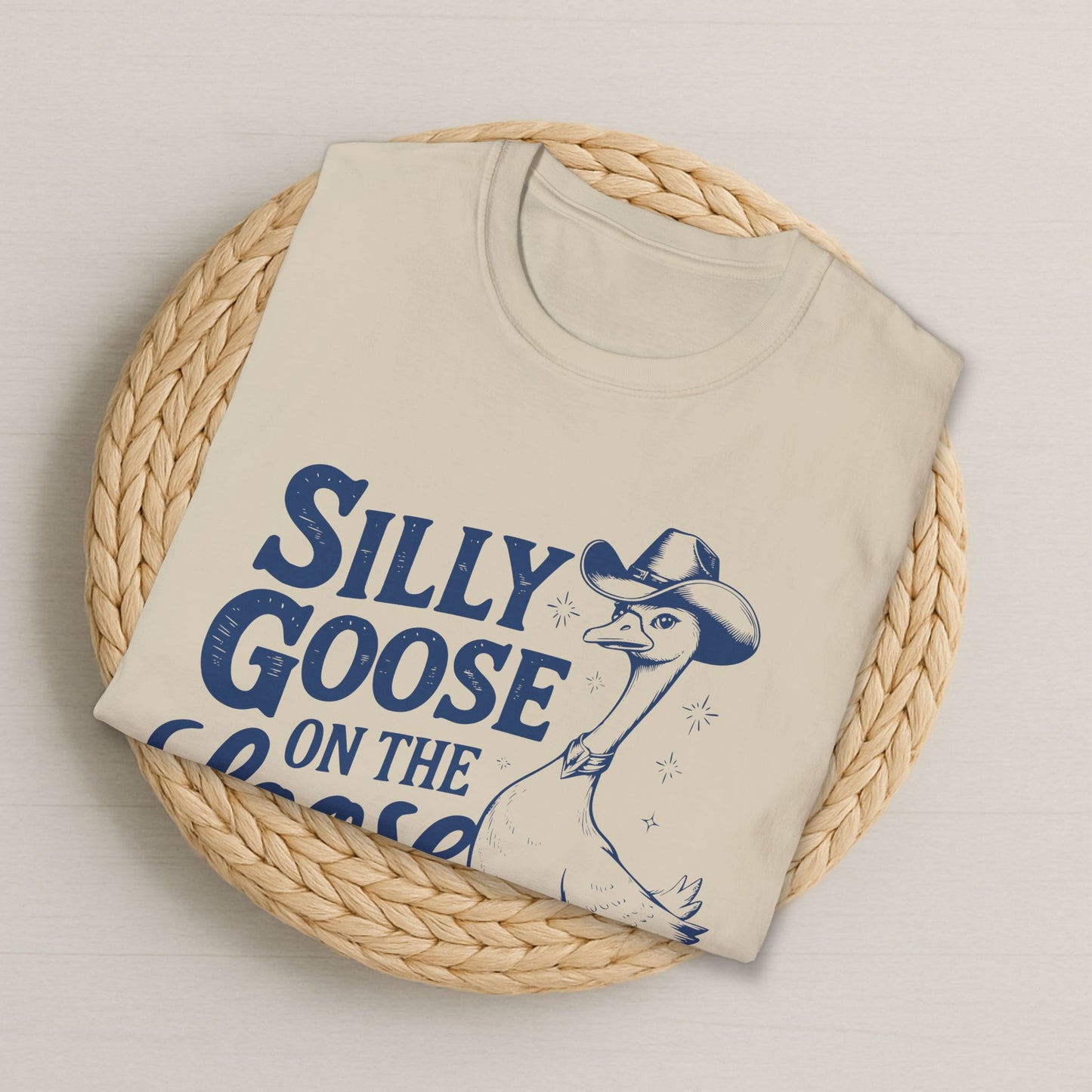 Silly Goose On The Loose - Cowgirl-Themen-T-Shirt