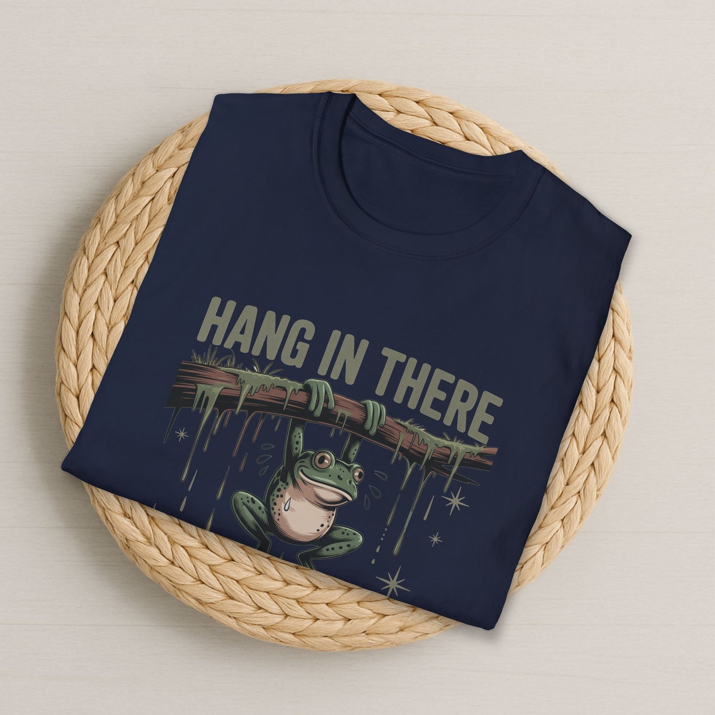 Hang in There It Gets Worse - Funny Frog and Alligator Tee
