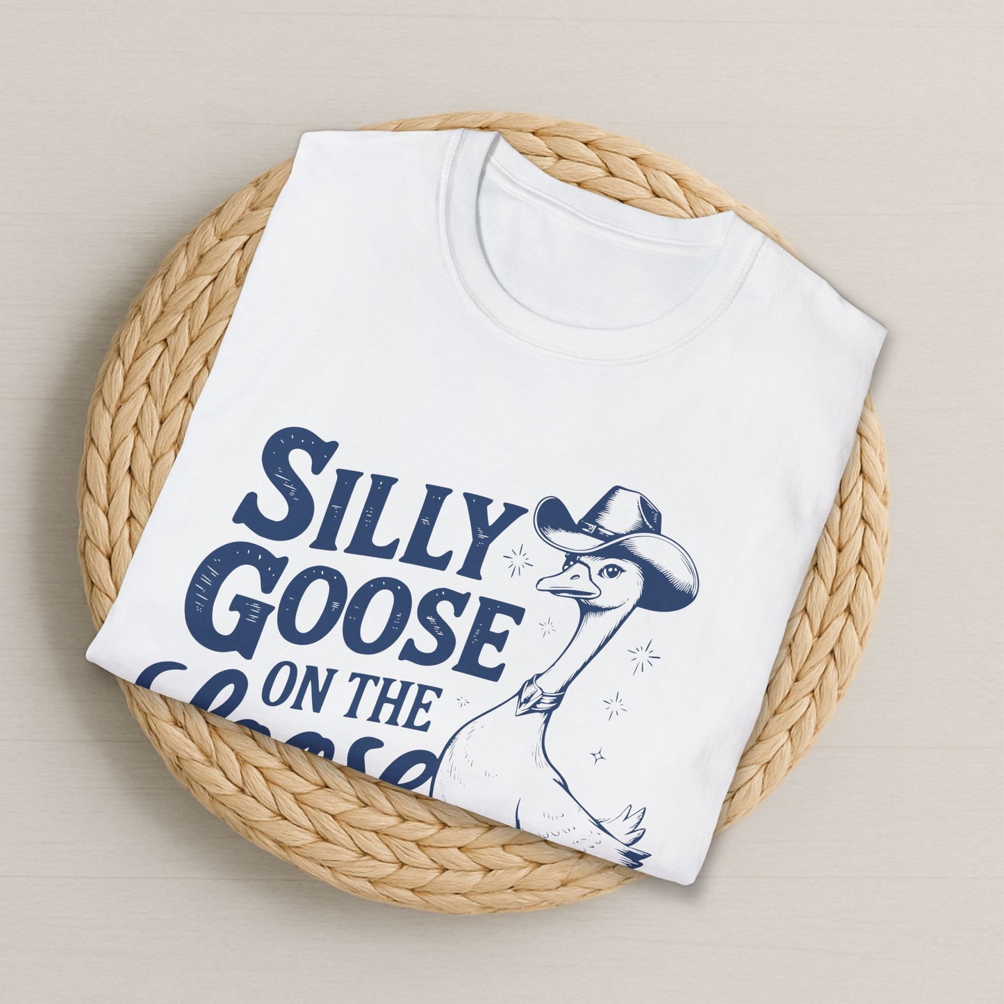 Silly Goose On The Loose - Cowgirl-Themen-T-Shirt